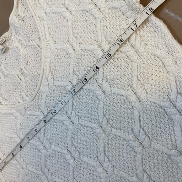 Gap Women's White cable Knit 100% Cotton Long Sleeve Side Slit Pullover Sweater - Picture 5 of 8